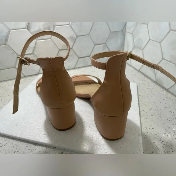 Lulus Woman’s Pale Pink Block Heel Harper Sandals Size 10 Neutral - Picture 4 of 7